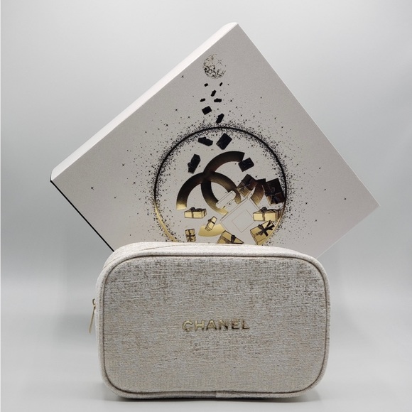 Authentic Chanel 2023 Cosmetic Pouch White Gold - Picture 1 of 3